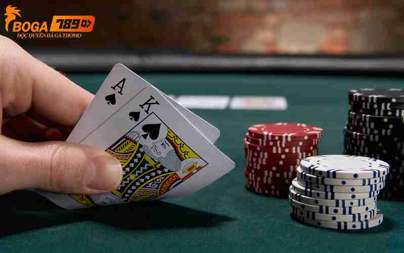 Giới thiệu về bài poker đổi thưởng tại ALO789